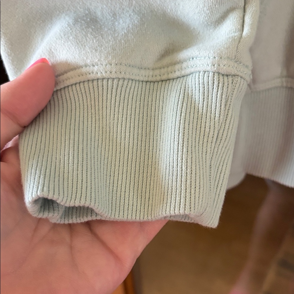 Women’s Reebok Hoodie Size XL - Picture 4 of 7